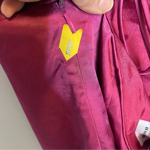 Superdown julieta mini dress in Maroon size Medium flawed NWT - Picture 10 of 10